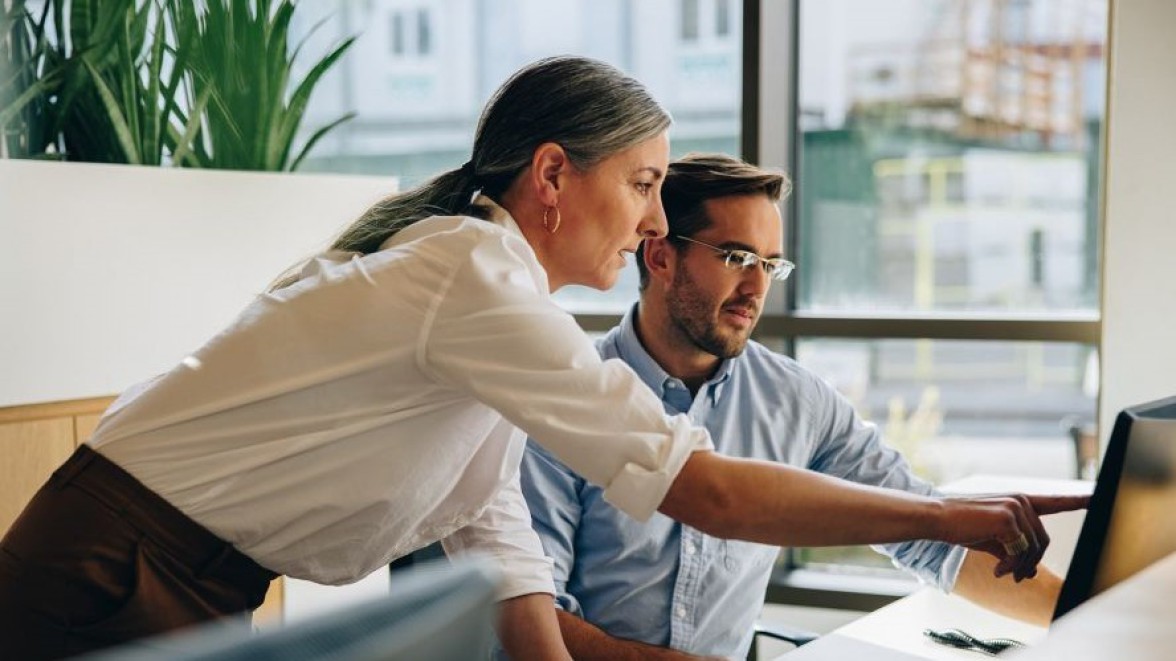 Avantages de choisir les meilleurs fournisseurs de panneaux de services SMM